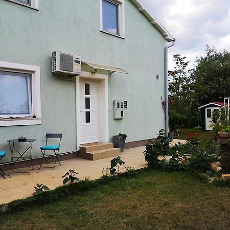 Chillout Apartments With Pool Patricia Fazana Room photo